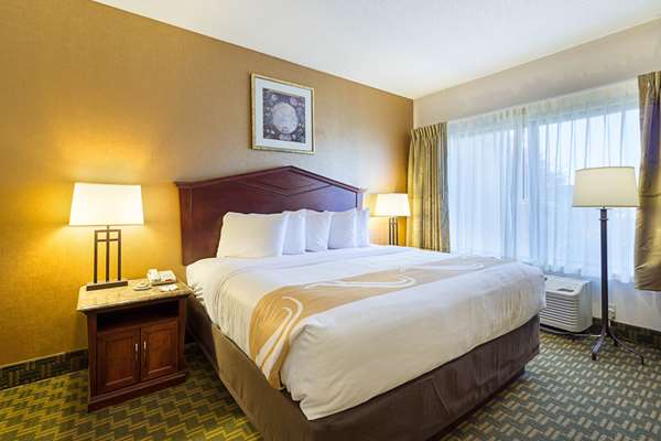 Suite - Quality Inn Fairmont - I-90, Exit 102