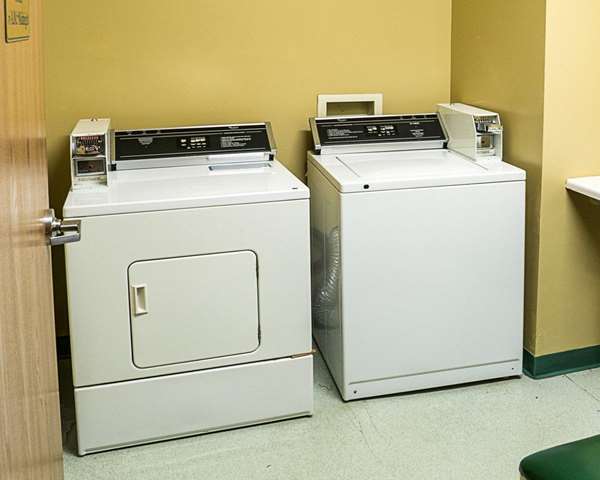 Amenities - Quality Inn Coon Rapids