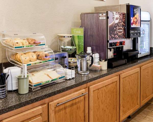 Amenities - Quality Inn Coon Rapids