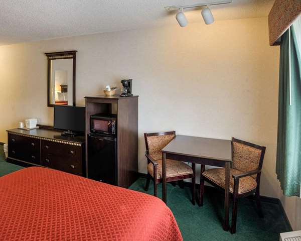  - Quality Inn Coon Rapids