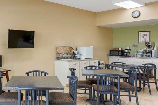 Amenities - Econo Lodge Belton