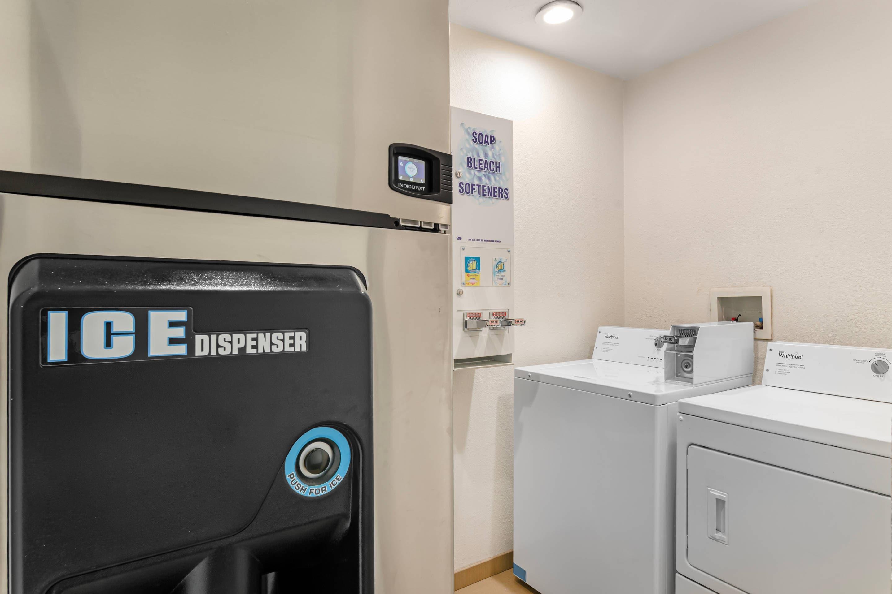 Guest laundry facilities | Comfort Inn & Suites Kansas City - Northeast
