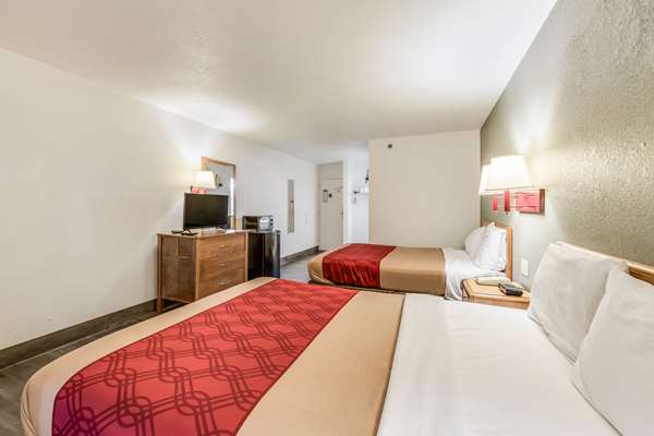  - Econo Lodge Truman Inn Sedalia