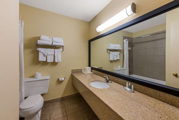  - Quality Inn St Louis Airport - I-70, Exit 236