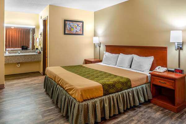  - Econo Lodge Rolla - I-44, Exit 184