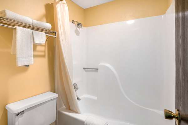  - Econo Lodge Rolla - I-44, Exit 184