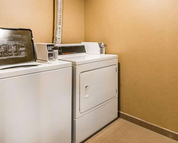 Amenities - Quality Inn Cameron