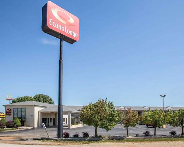 Exterior view - Econo Lodge St Robert