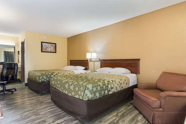  - Econo Lodge St Robert
