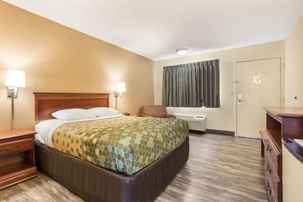  - Econo Lodge St Robert