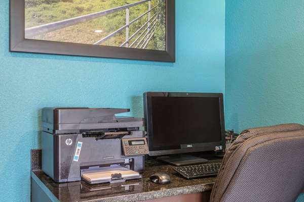 Conference Area - Quality Inn Charleston - I-57, Exit 10