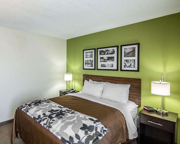  - Sleep Inn Joplin - I-44, Exit 4