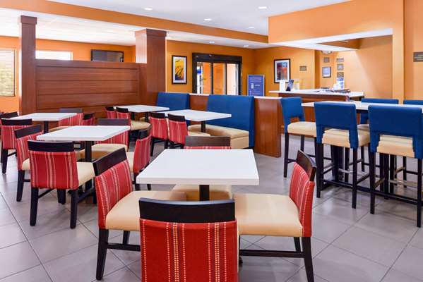 Amenities - Comfort Inn & Suites Joplin - I-44, Exit 8