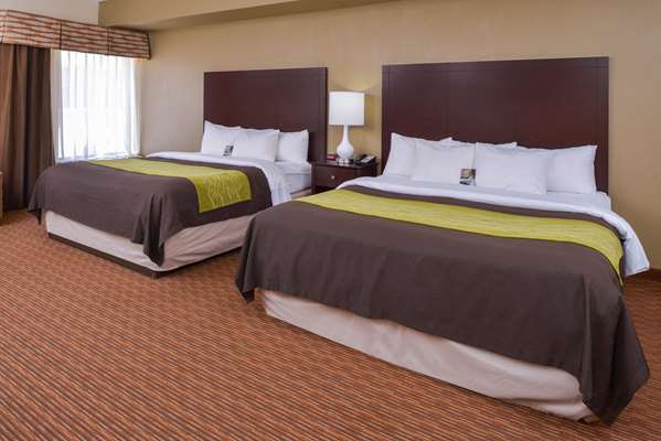 Suite - Comfort Inn & Suites Joplin - I-44, Exit 8