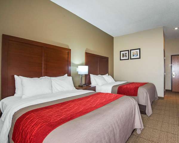  - Comfort Inn Grain Valley - I-70, Exit 24