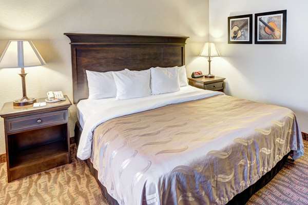  - Quality Inn West Branson