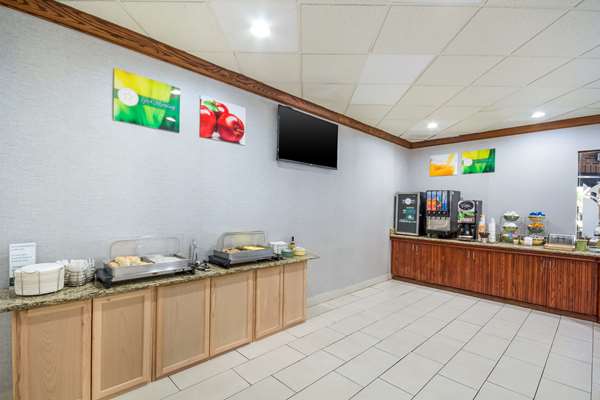 Amenities - Quality Inn & Suites Independence - I-70, Exit 12