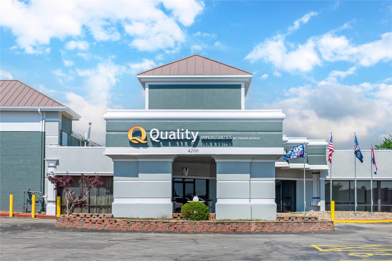 Quality Inn & Suites East