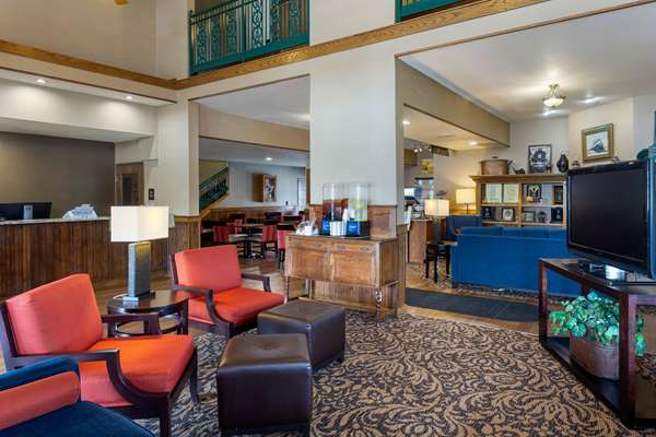  - Comfort Inn Marshall
