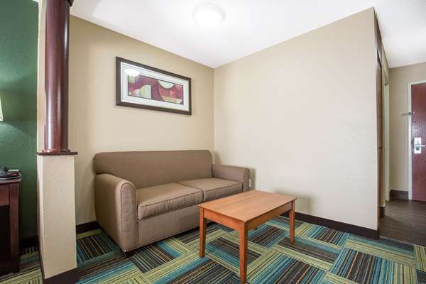Suite - Quality Inn & Suites Arnold