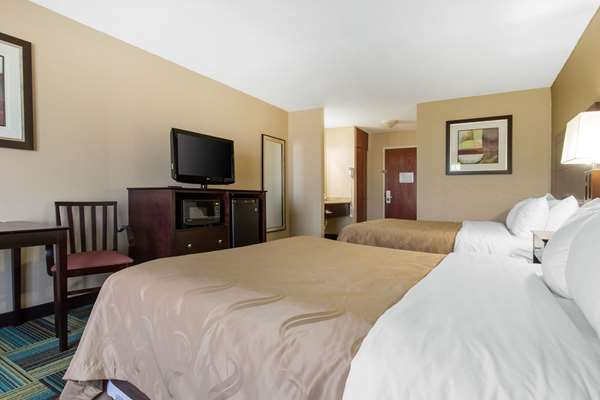  - Quality Inn & Suites Arnold