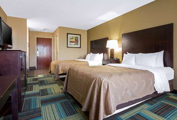 - Quality Inn & Suites Arnold