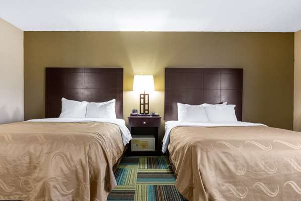  - Quality Inn & Suites Arnold
