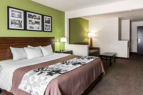 Suite - Sleep Inn St Charles