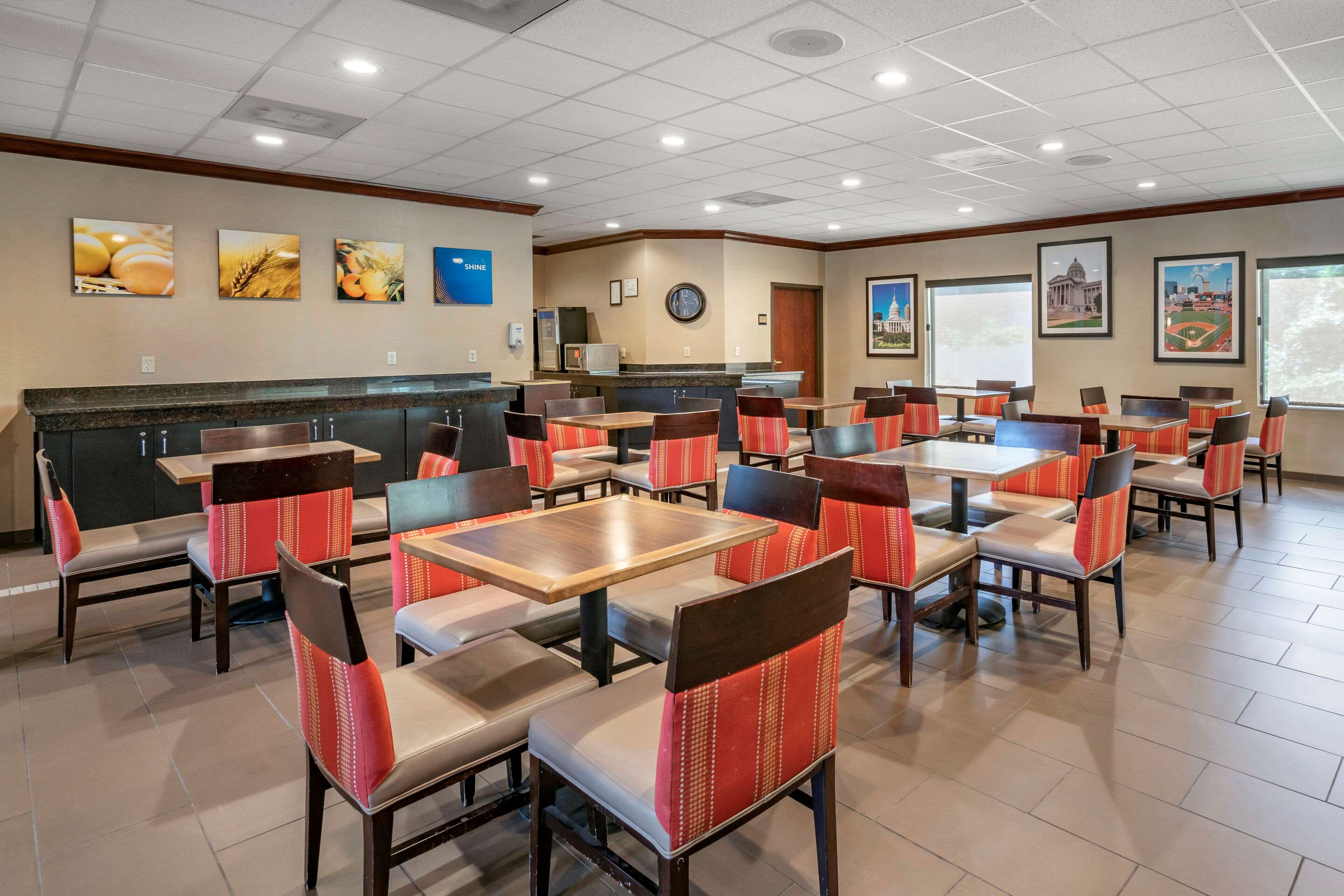 Breakfast area