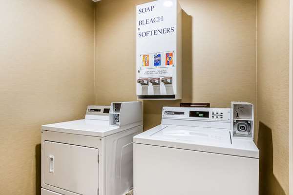 Amenities - Comfort Suites St Charles - I-70, Exit 229B