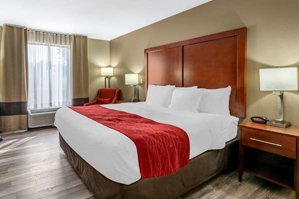  - Comfort Inn Six Flags Pacific