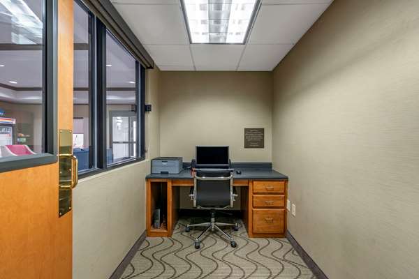 Conference Area - Comfort Inn Six Flags Pacific