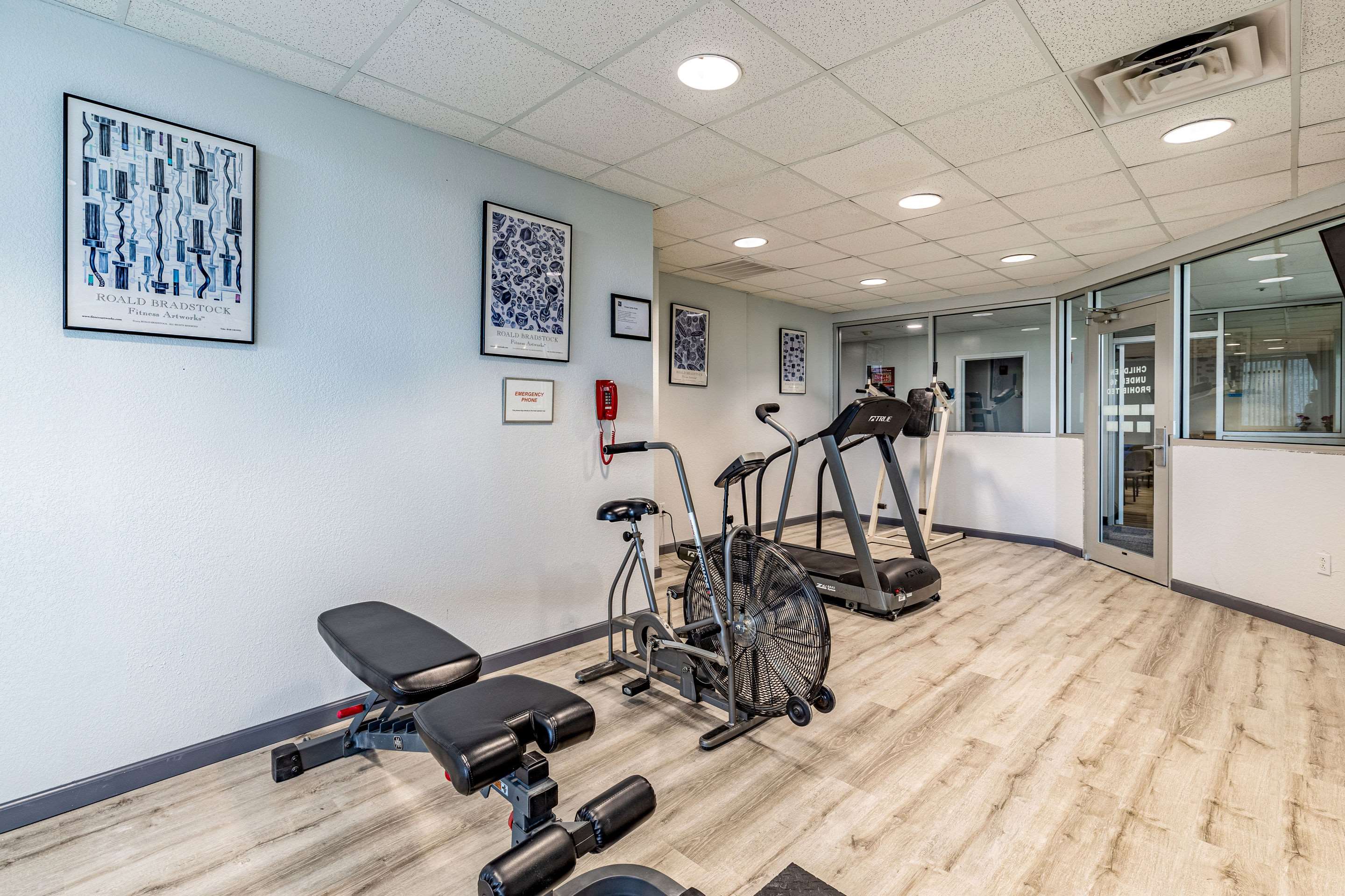 Exercise room | Quality Inn Branson - Hwy 76 Central