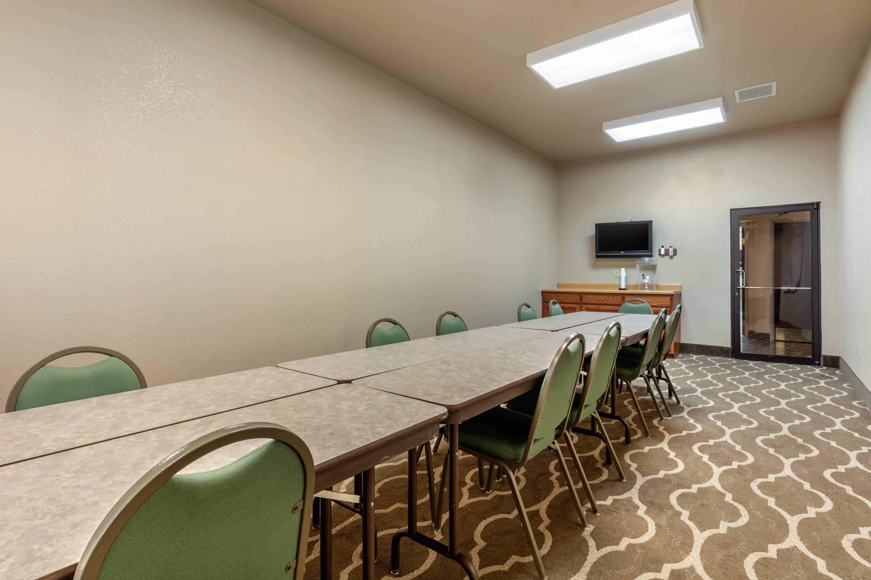 Meeting room | Comfort Suites Rolla