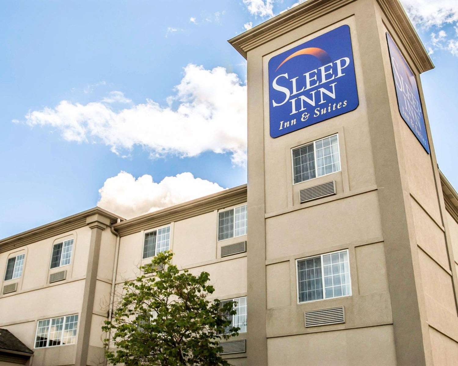 Sleep Inn & Suites Lake of the Ozarks Camdenton, MO See Discounts
