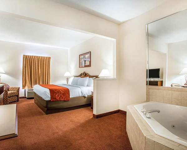 Suite - Comfort Suites Jefferson City