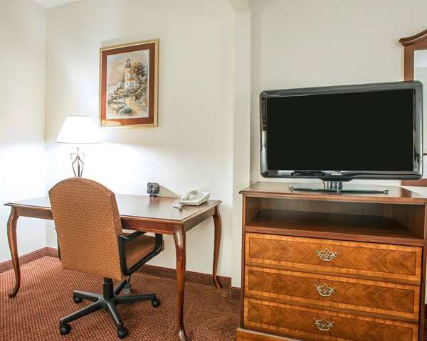Suite - Comfort Suites Jefferson City