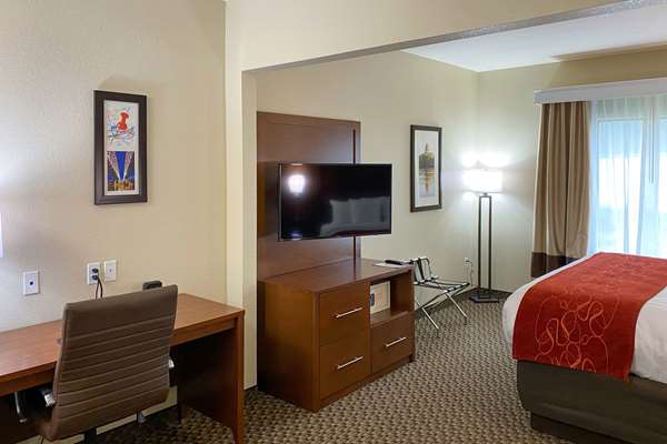 Suite - Comfort Suites Jefferson City