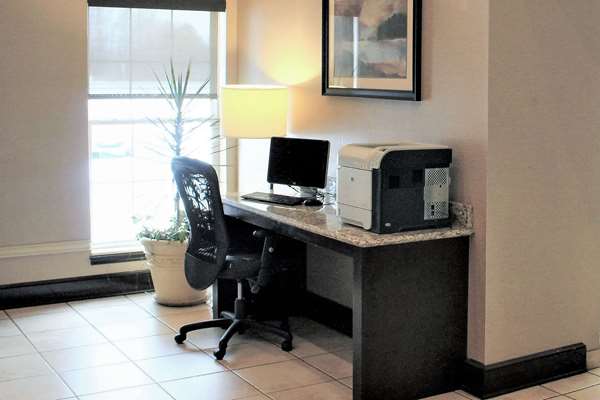 Conference Area - Comfort Inn & Suites Chesterfield