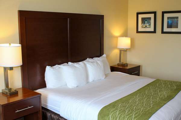  - Comfort Inn & Suites Chesterfield
