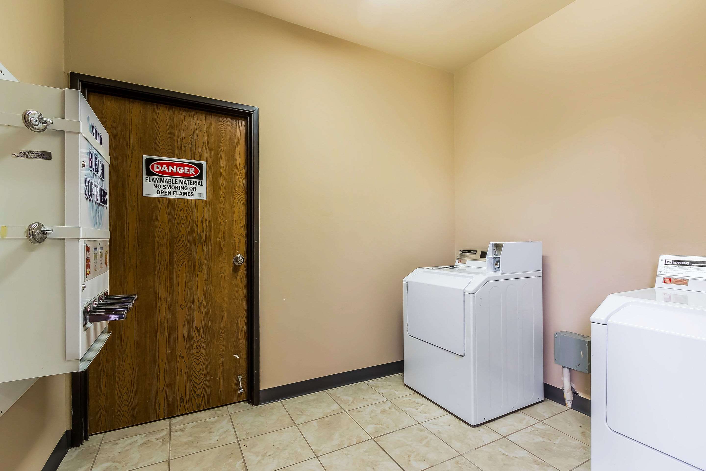 Guest laundry facilities | Quality Inn & Suites Chesterfield Village