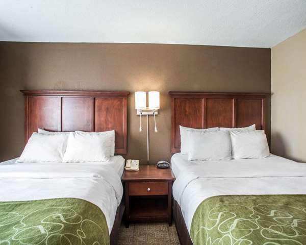Suite - Comfort Suites Columbia - I-70, Exit 125