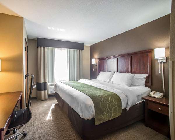  - Comfort Suites Columbia - I-70, Exit 125