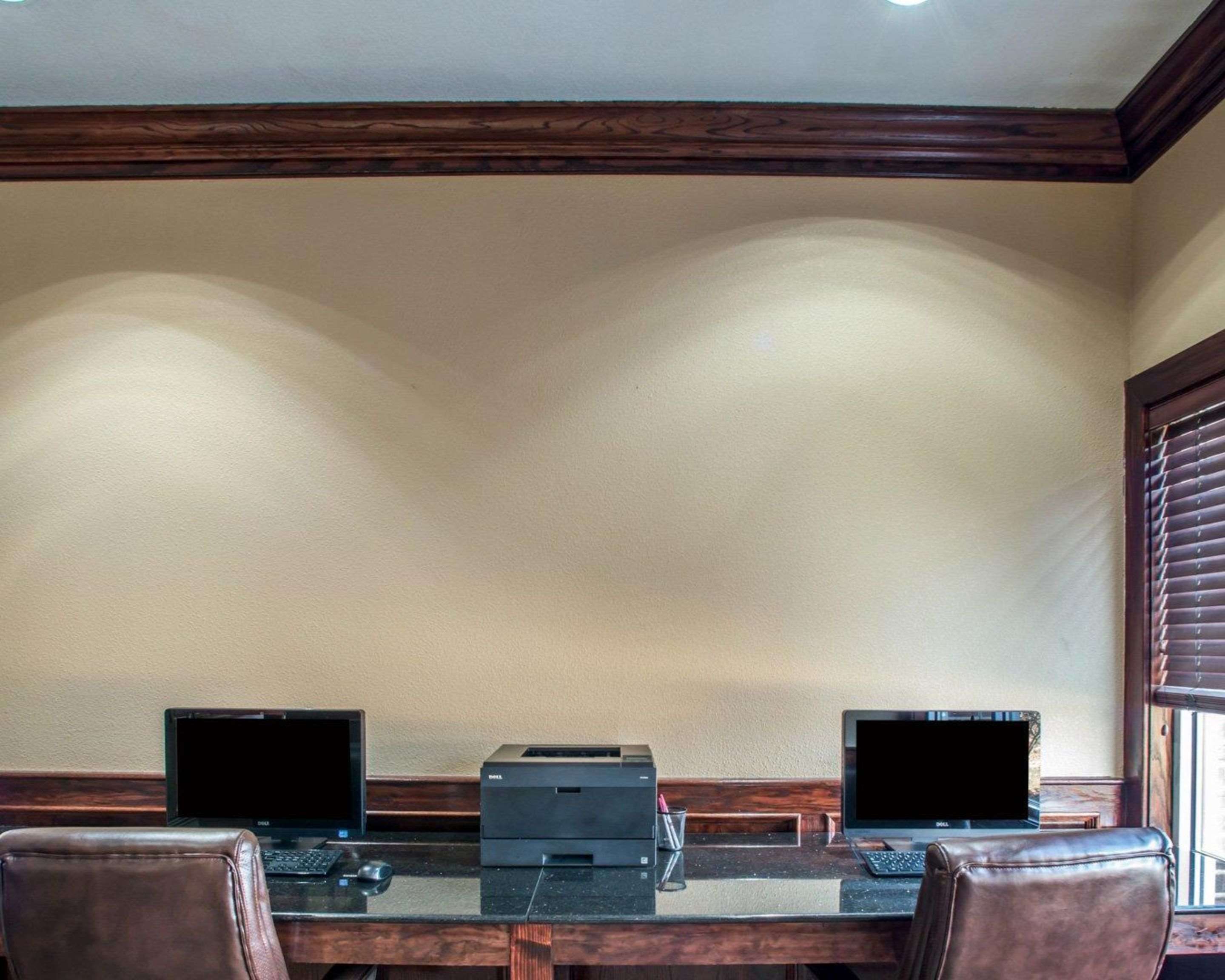 Business center | Comfort Suites - Columbia
