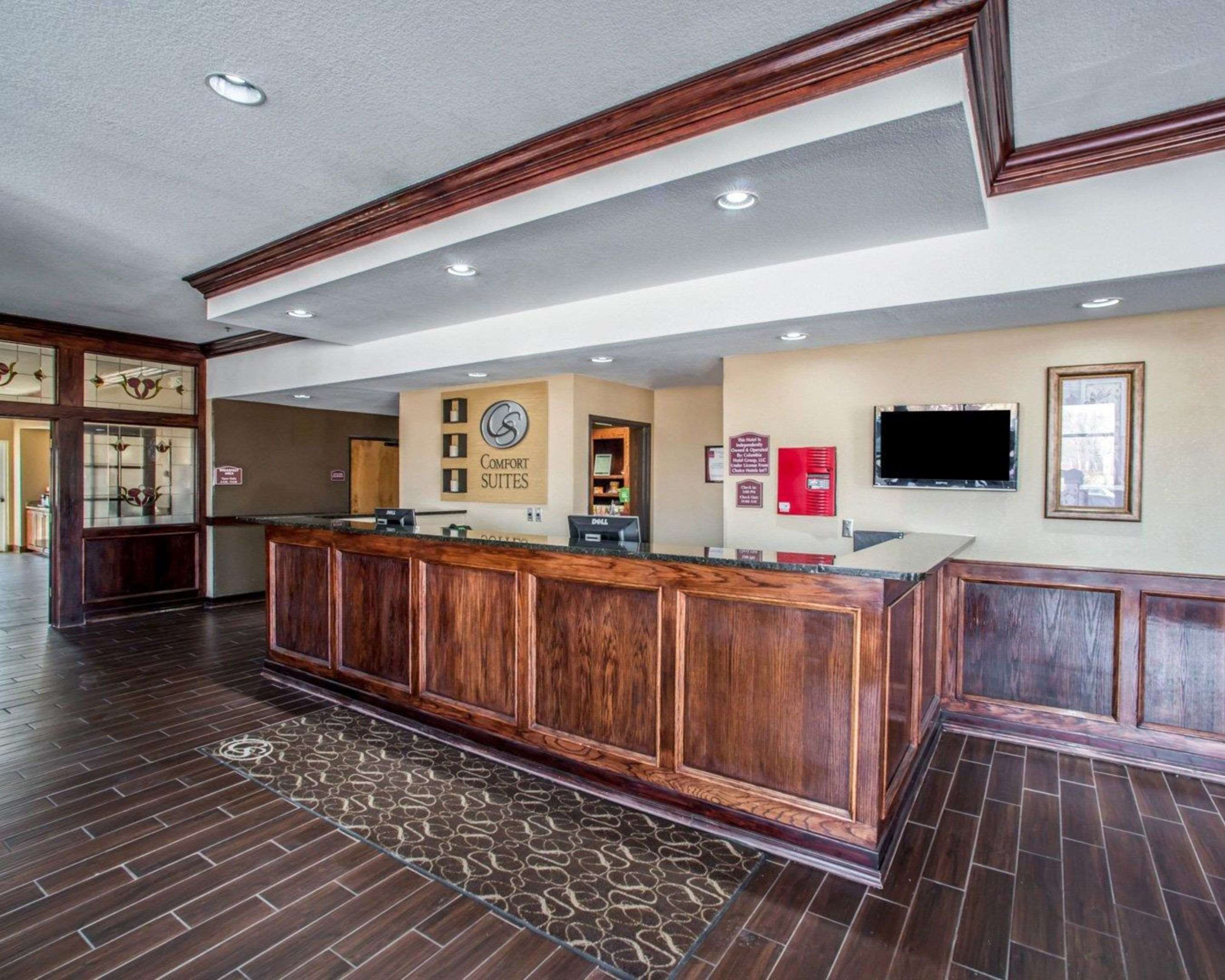 Front desk | Comfort Suites - Columbia