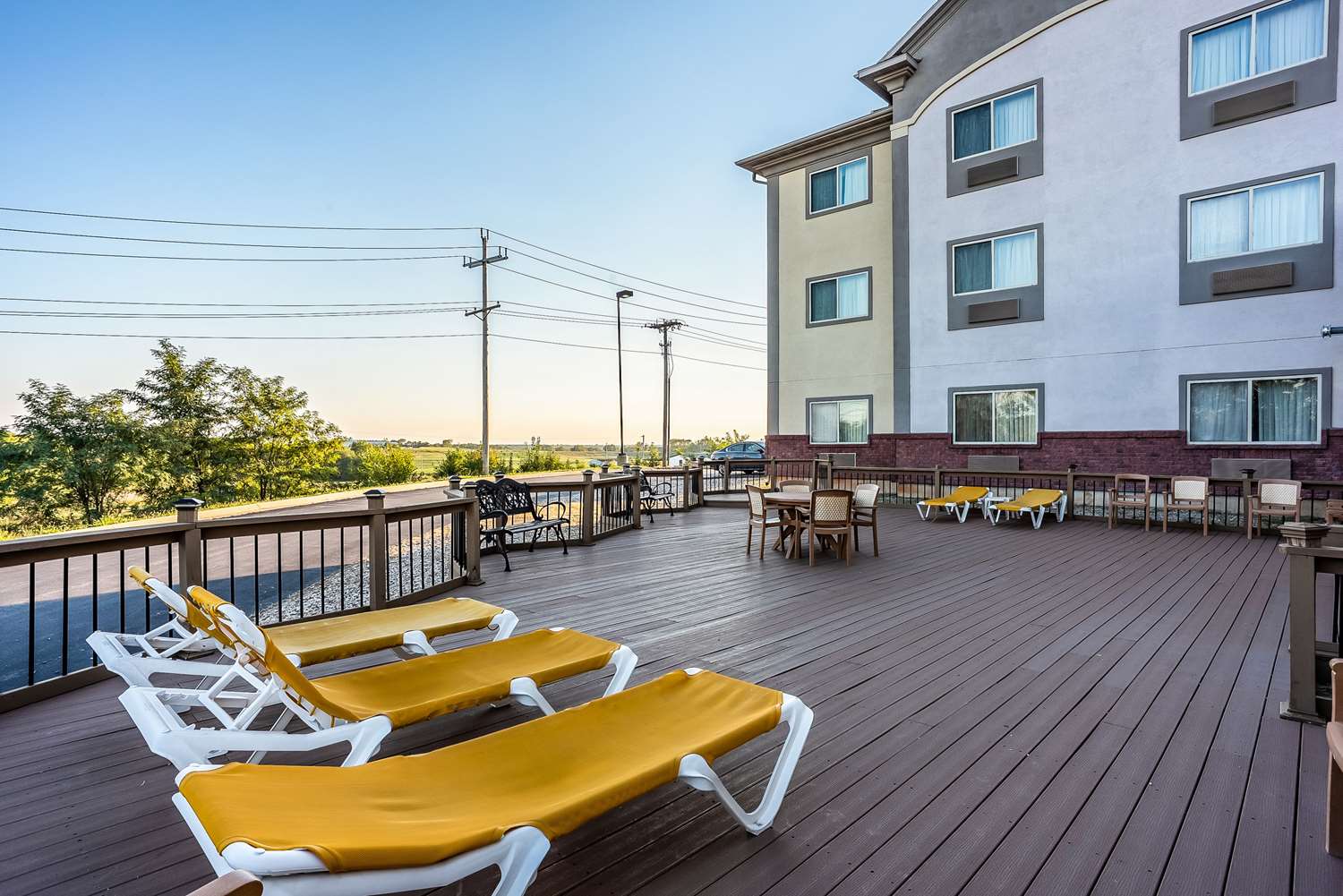 Quality Inn & Suites Hannibal, MO See Discounts