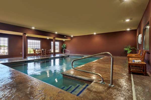 Pool - Comfort Inn Macon