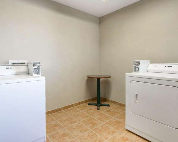 Amenities - Comfort Inn Bolivar
