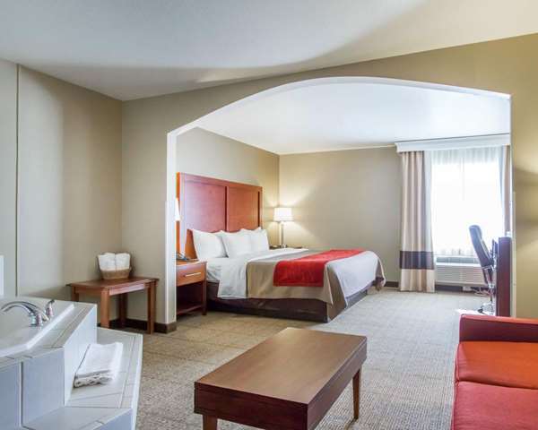 Suite - Comfort Inn Bolivar