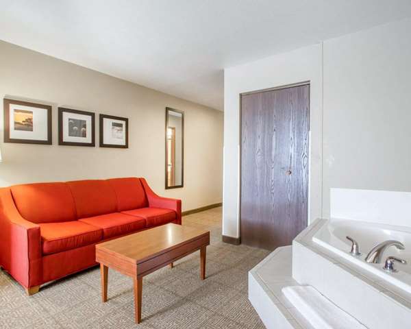 Suite - Comfort Inn Bolivar